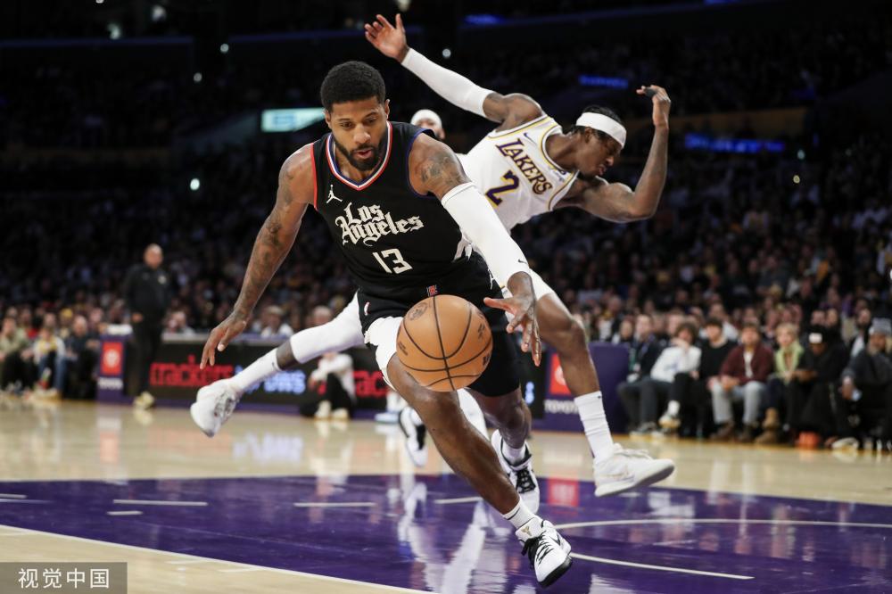 国足的一举 国足的一举