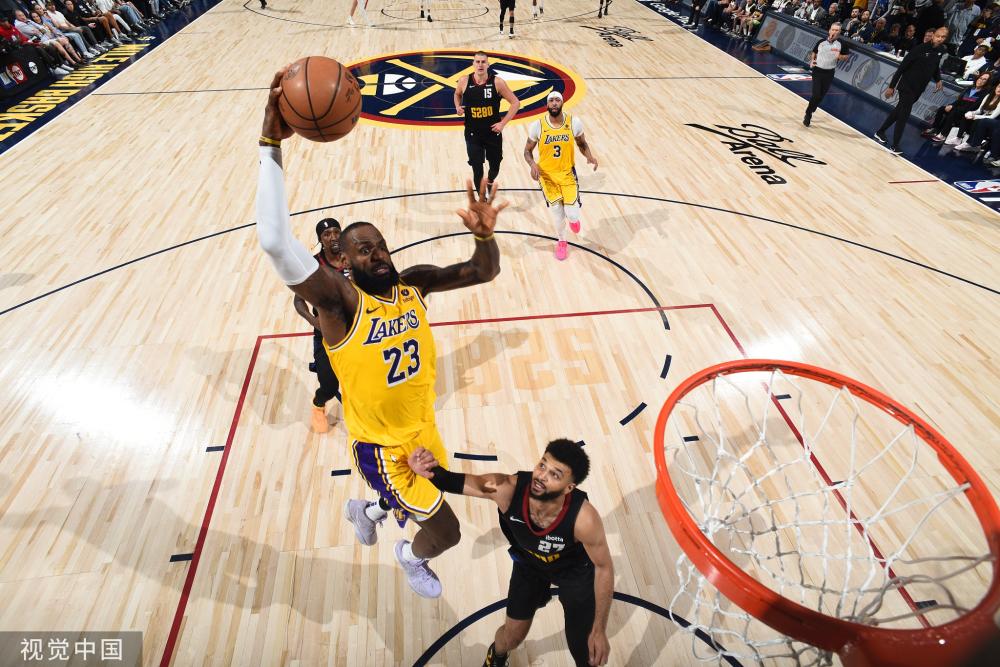 经验丰富的 经验丰富的