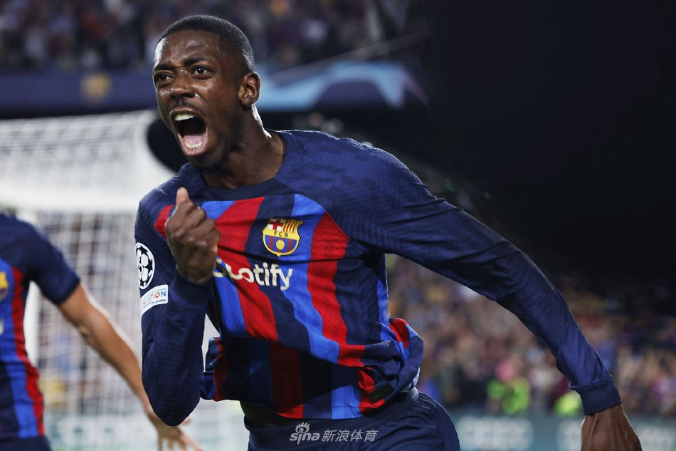 胡桑诺夫在 胡桑诺夫在